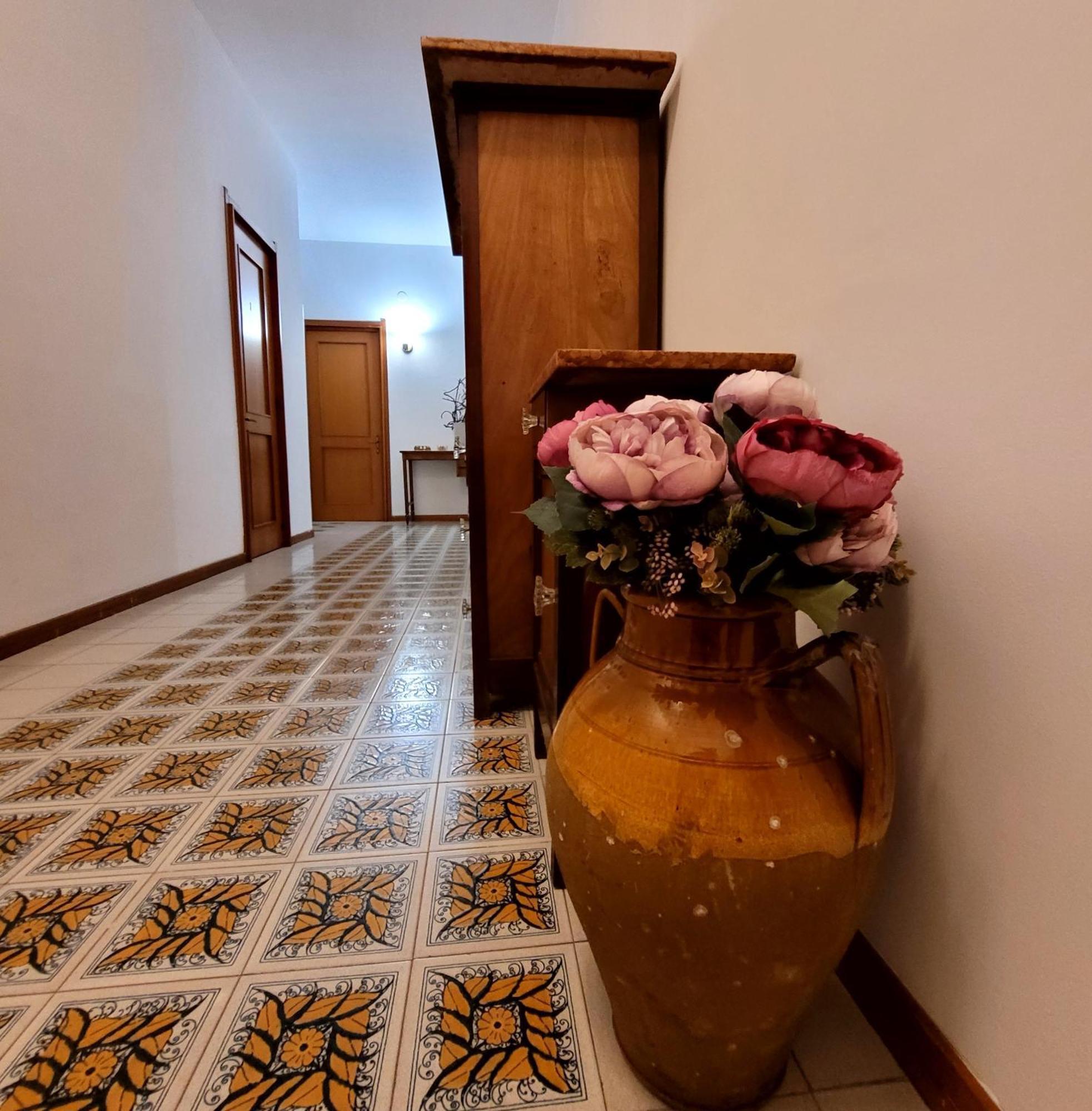 Casa Anselmo Guest House パガーニ エクステリア 写真